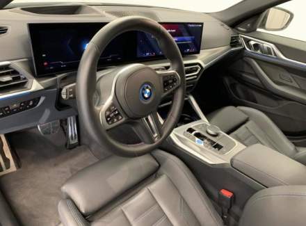 BMW - i4