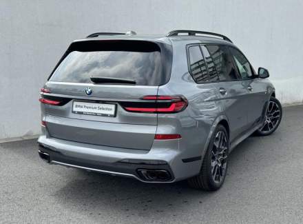 BMW - X7