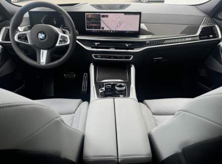 BMW - X6
