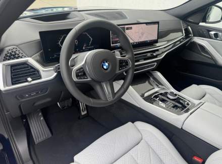 BMW - X6