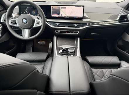 BMW - X6