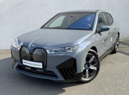 BMW - iX
