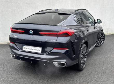 BMW - X6
