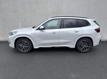 BMW - X1