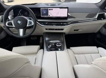 BMW - X7