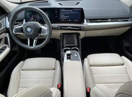 BMW - X1