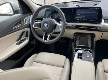 BMW - X1
