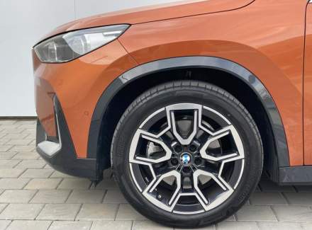 BMW - X1