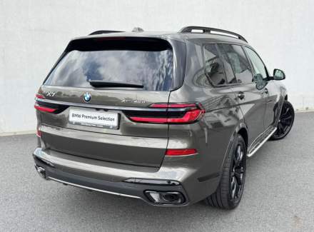 BMW - X7