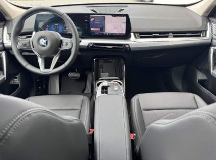 BMW - X1