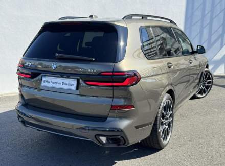 BMW - X7