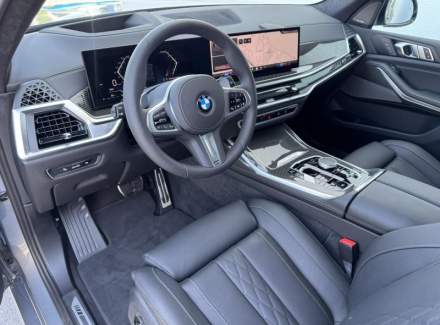 BMW - X7