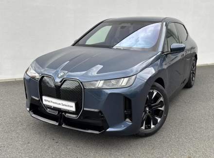 BMW - iX