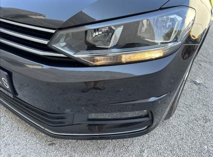 Volkswagen - Touran