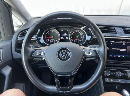 Volkswagen - Touran