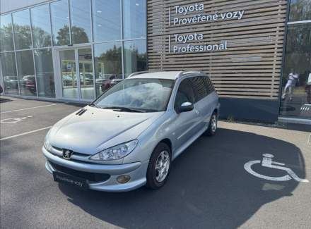 Peugeot - 206