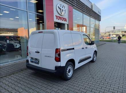 Toyota - Proace City