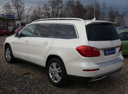 Mercedes-Benz - GL