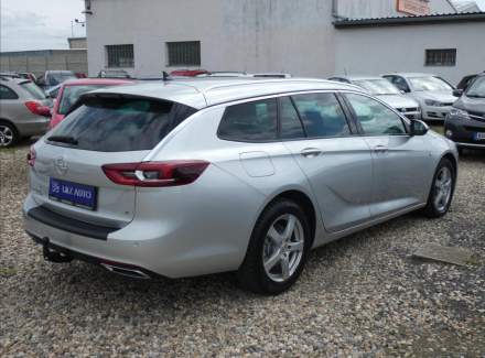 Opel - Insignia