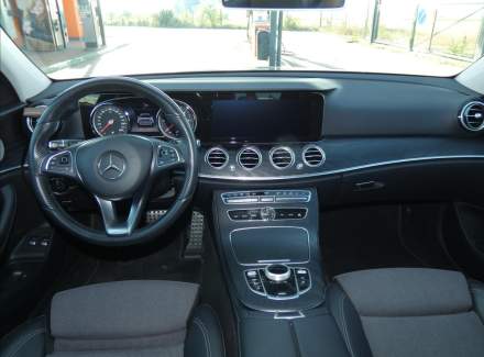 Mercedes-Benz - E-class