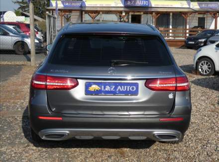 Mercedes-Benz - E-class