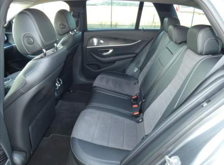 Mercedes-Benz - E-class