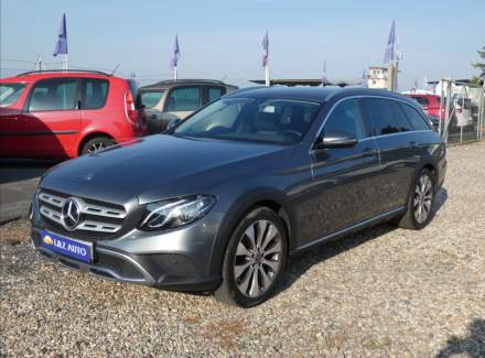 Mercedes-Benz - E-class