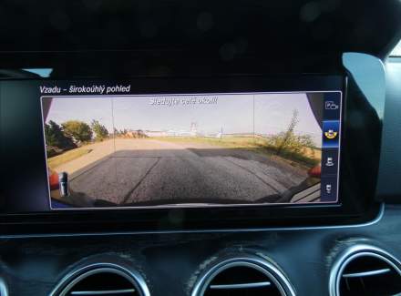 Mercedes-Benz - E-class