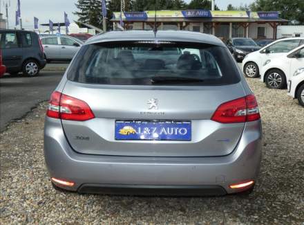 Peugeot - 308