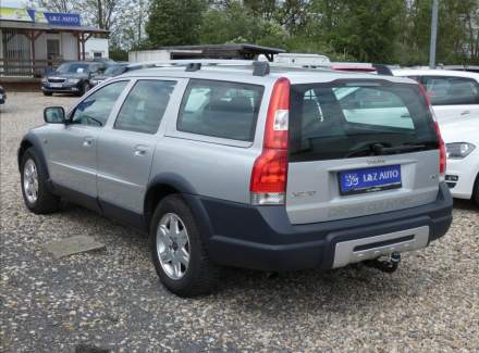 Volvo - XC70