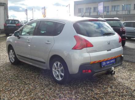 Peugeot - 3008