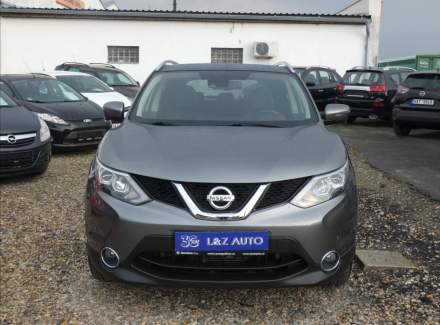 Nissan - Qashqai