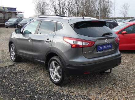 Nissan - Qashqai