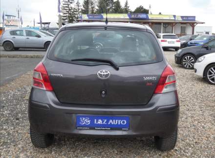 Toyota - Yaris