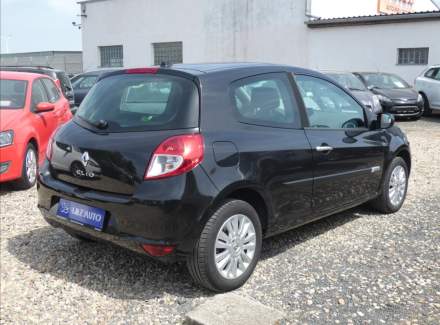 Renault - Clio