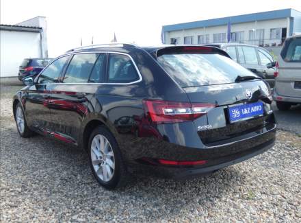 Škoda - Superb
