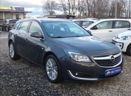 Opel - Insignia