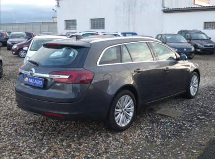 Opel - Insignia
