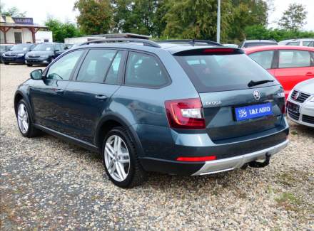 Škoda - Octavia