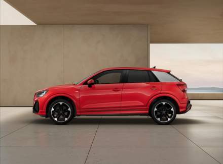 Audi - Q2