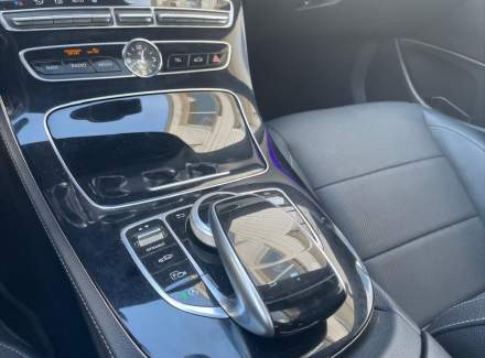 Mercedes-Benz - E-class