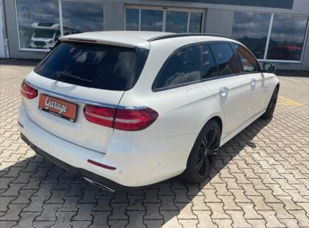 Mercedes-Benz - E-class