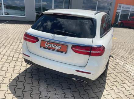 Mercedes-Benz - E-class