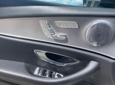 Mercedes-Benz - E-class