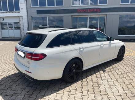 Mercedes-Benz - E-class