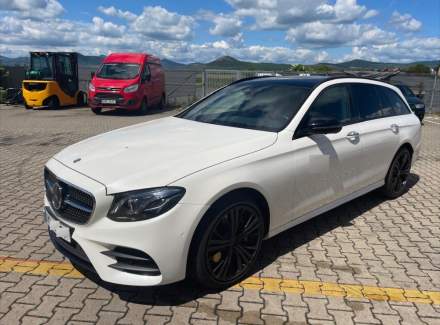 Mercedes-Benz - E-class