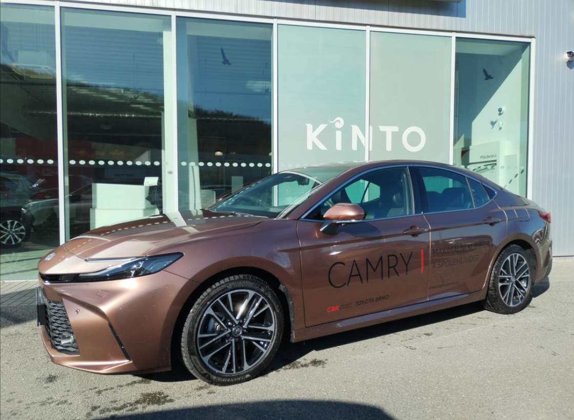 Toyota - Camry