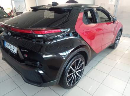 Toyota - C-HR