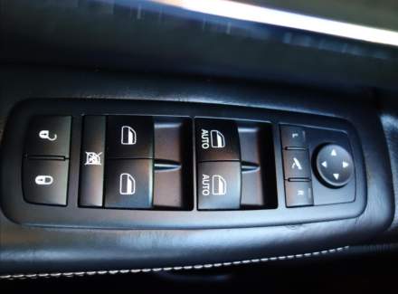 Jeep - Grand Cherokee