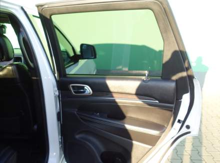 Jeep - Grand Cherokee